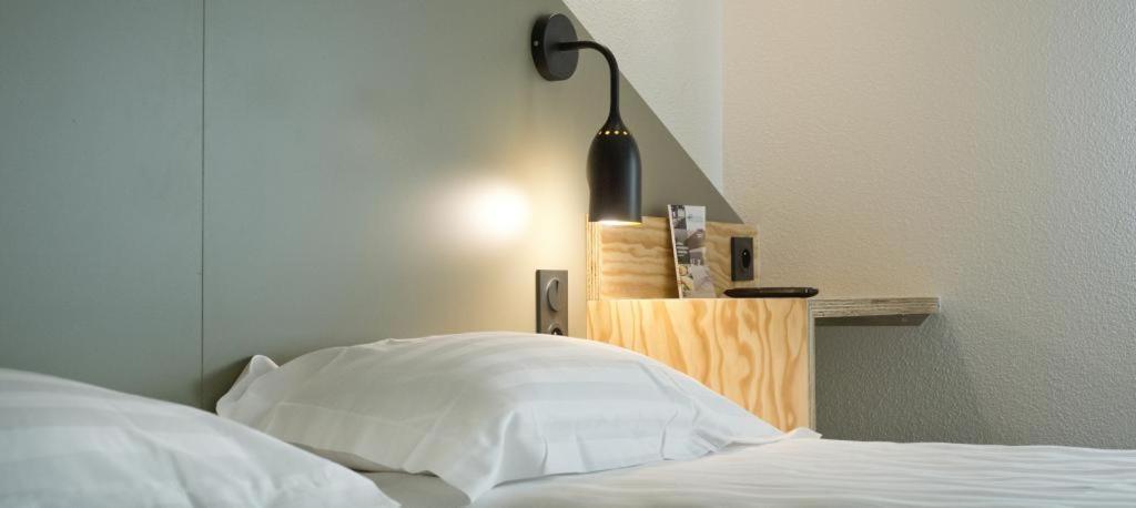 Brit Hotel Essentiel Arverne - Clermont-Ferrand Sud Aubière المظهر الخارجي الصورة